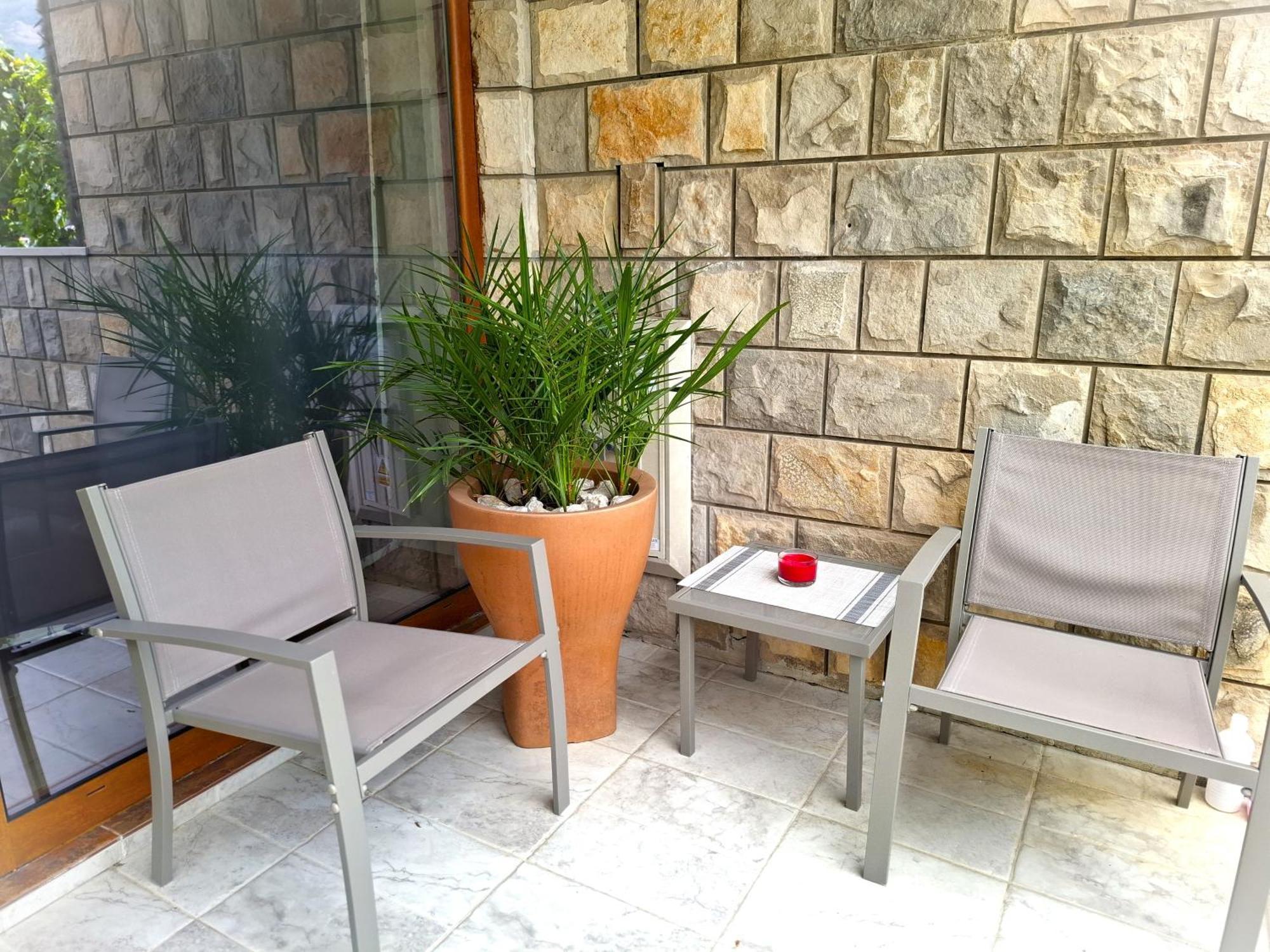 Kadena Apartments Kotor Zimmer foto